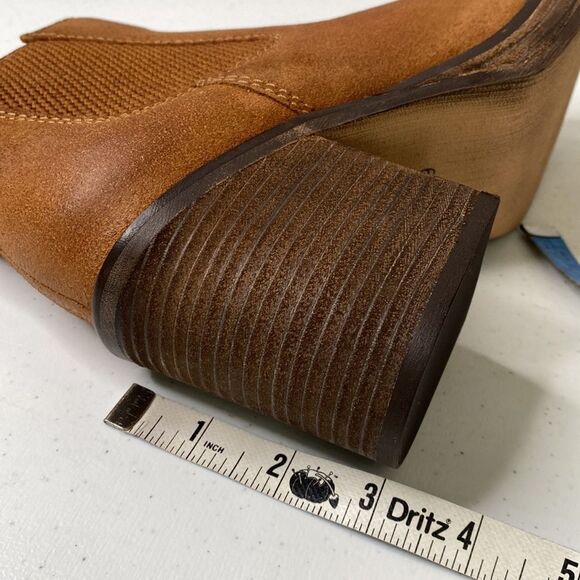 Diba Ser Eeta Suede Chunky Block Heel Boot in Cognac Square Toe Pull On Boho - Picture 8 of 14